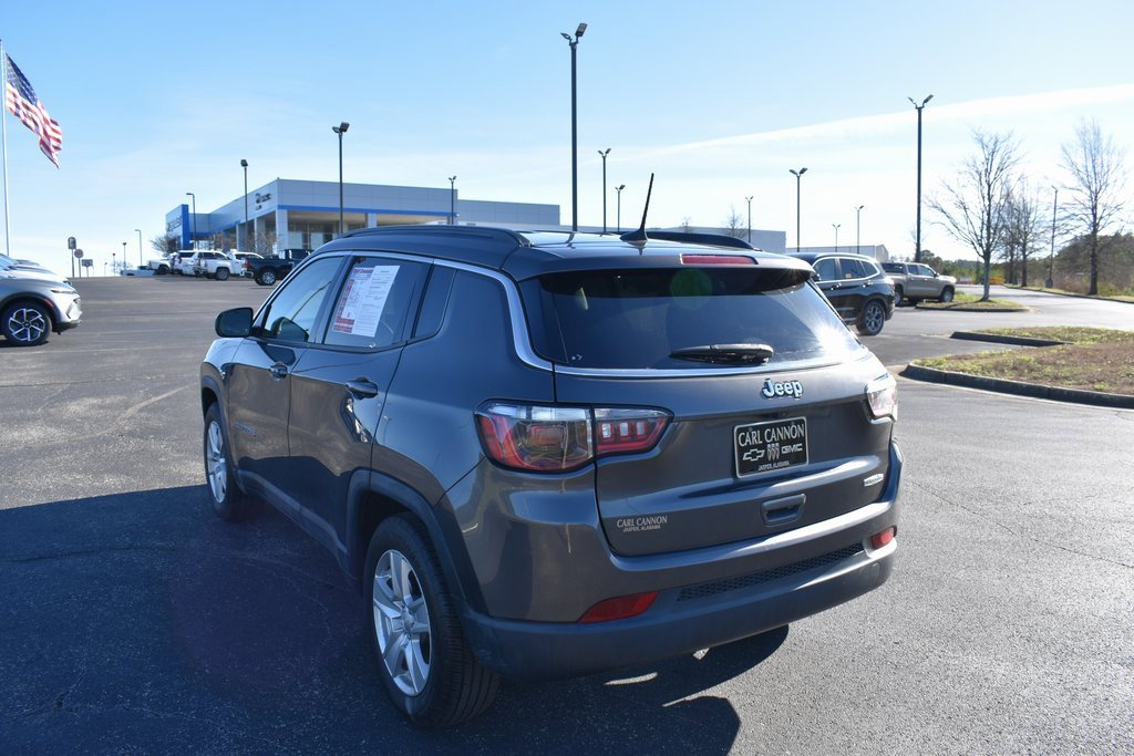 Used 2022 Jeep Compass Latitude image 4