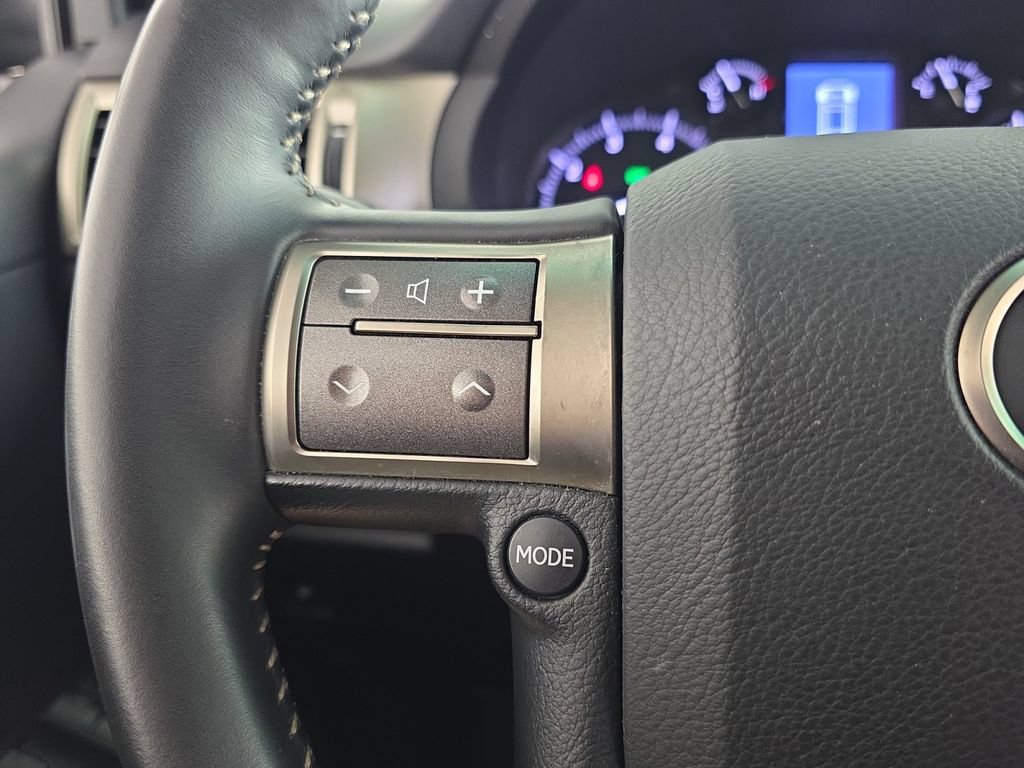 Used 2015 Lexus GX 460 w/ Premium Package AWD/4WD image 15