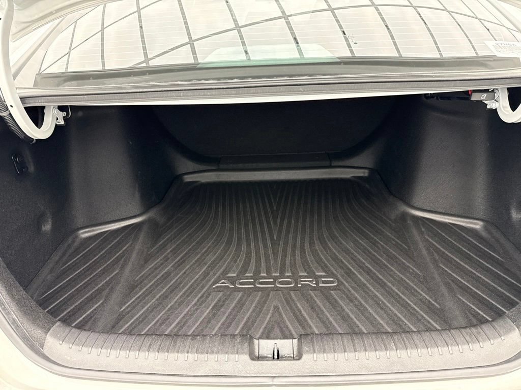 Used 2023 Honda Accord LX image 8