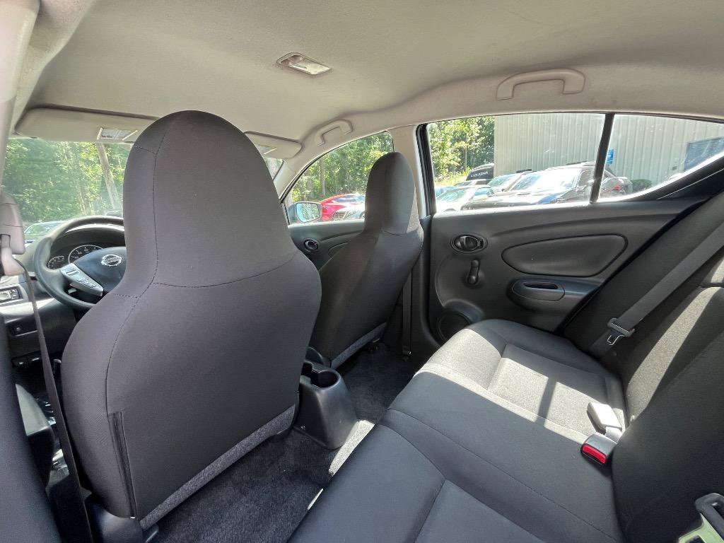 Used 2017 Nissan Versa S FWD image 21