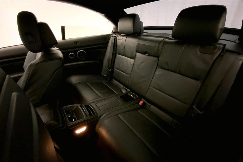 Used 2013 BMW M3 Convertible RWD image 14