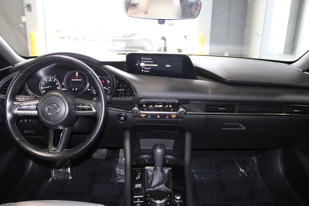 Used 2023 MAZDA MAZDA3 s FWD image 14