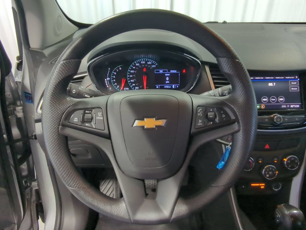 Used 2020 Chevrolet Trax LS w/ Tint and Cruise Package FWD image 26