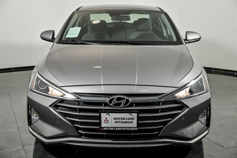 Used 2020 Hyundai Elantra SEL w/ Cargo Package (C1) FWD image 4