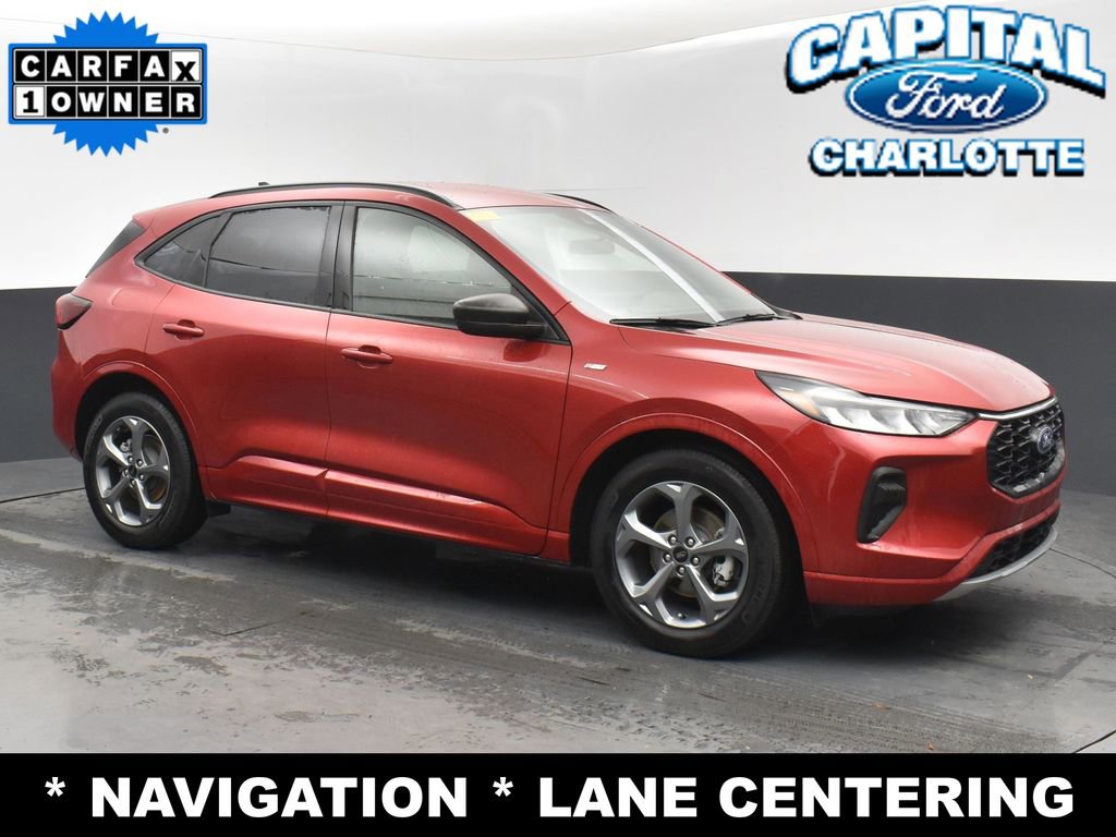 Used 2024 Ford Escape ST-Line w/ Tech Pack #1 image 3