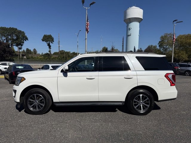 Used 2020 Ford Expedition XLT w/ Equipment Group 202A image 6