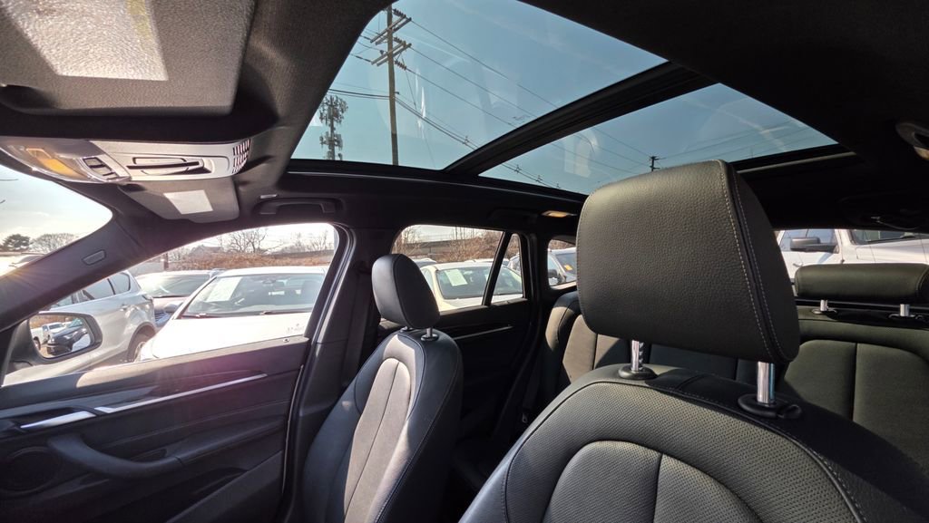 Used 2019 BMW X1 xDrive28i w/ Convenience Package image 15