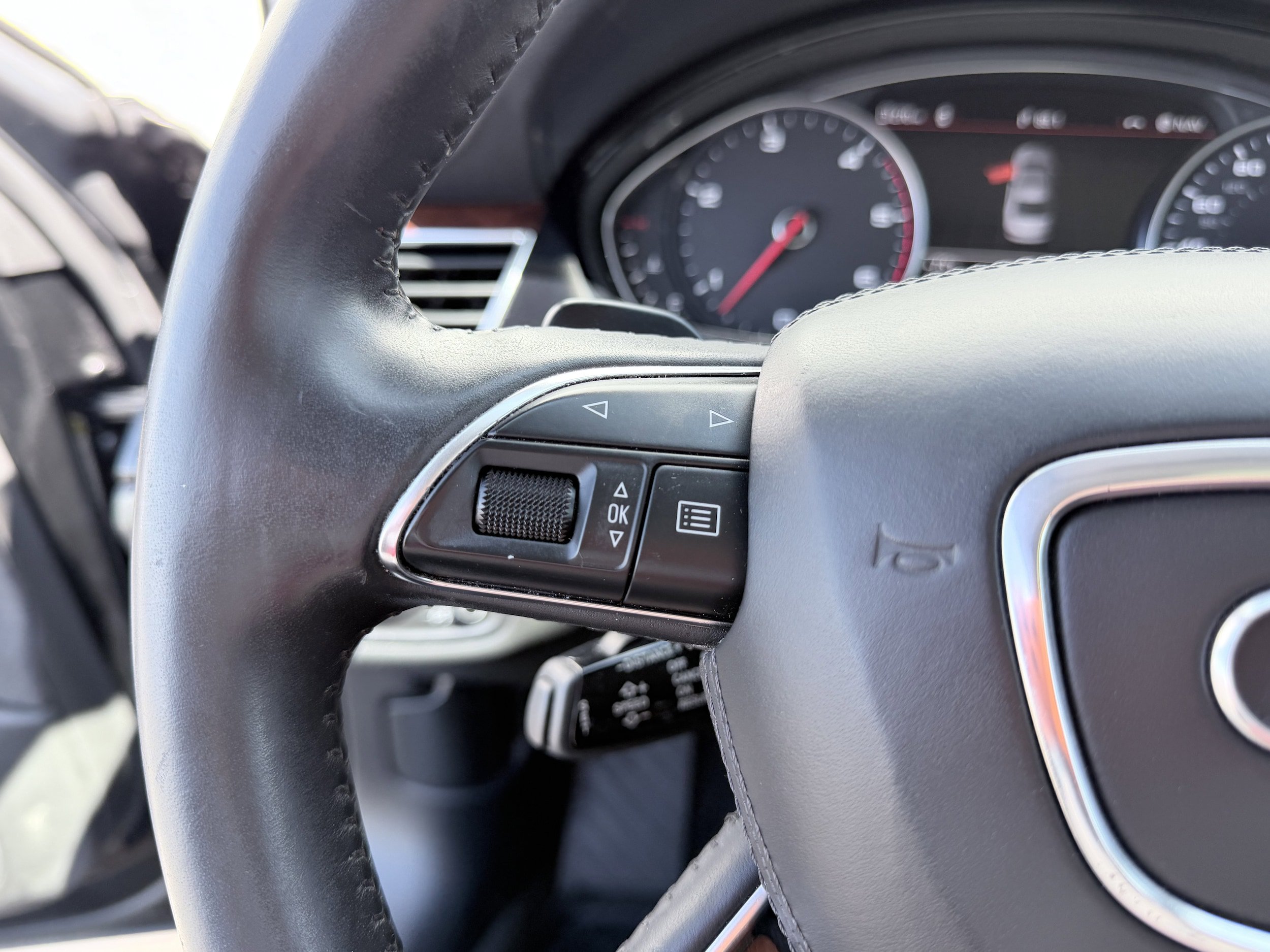 Used 2014 Audi A8 L TDI w/ Premium Package AWD/4WD image 16