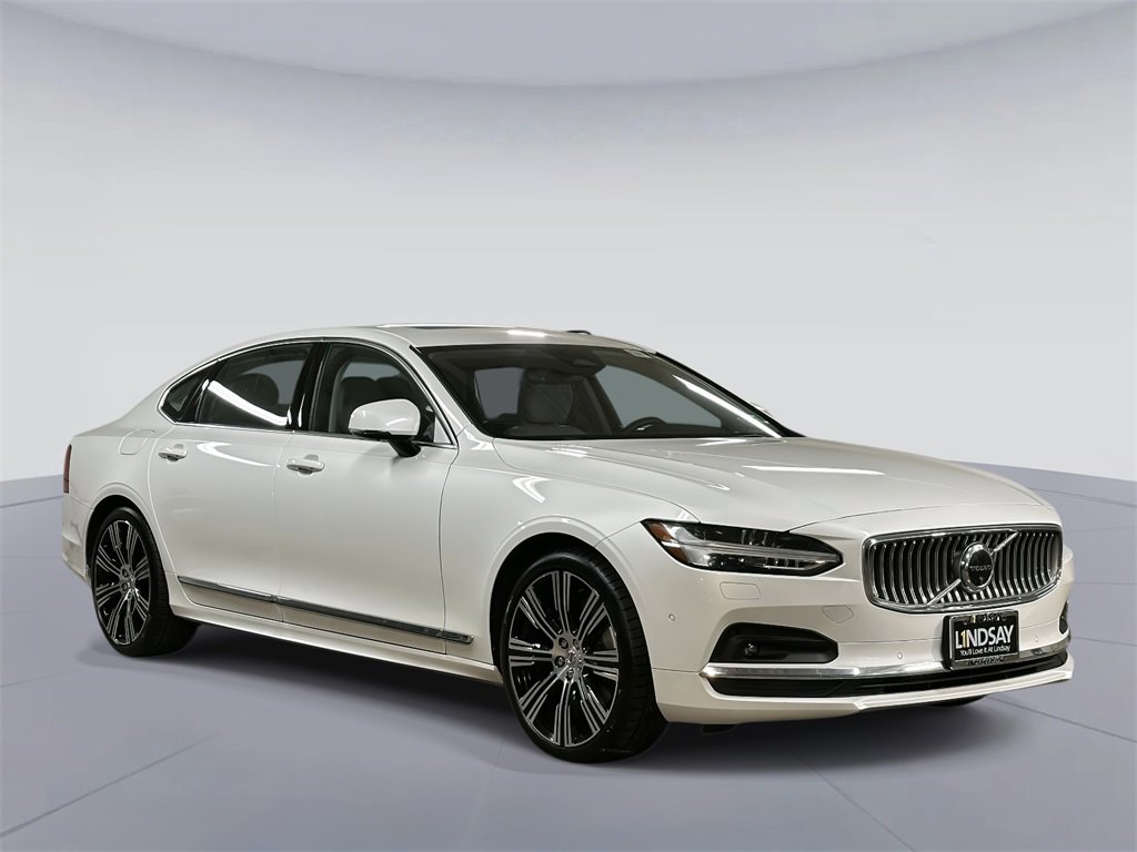 Used 2023 Volvo S90 B6 Plus w/ Protection Package Premier image 6