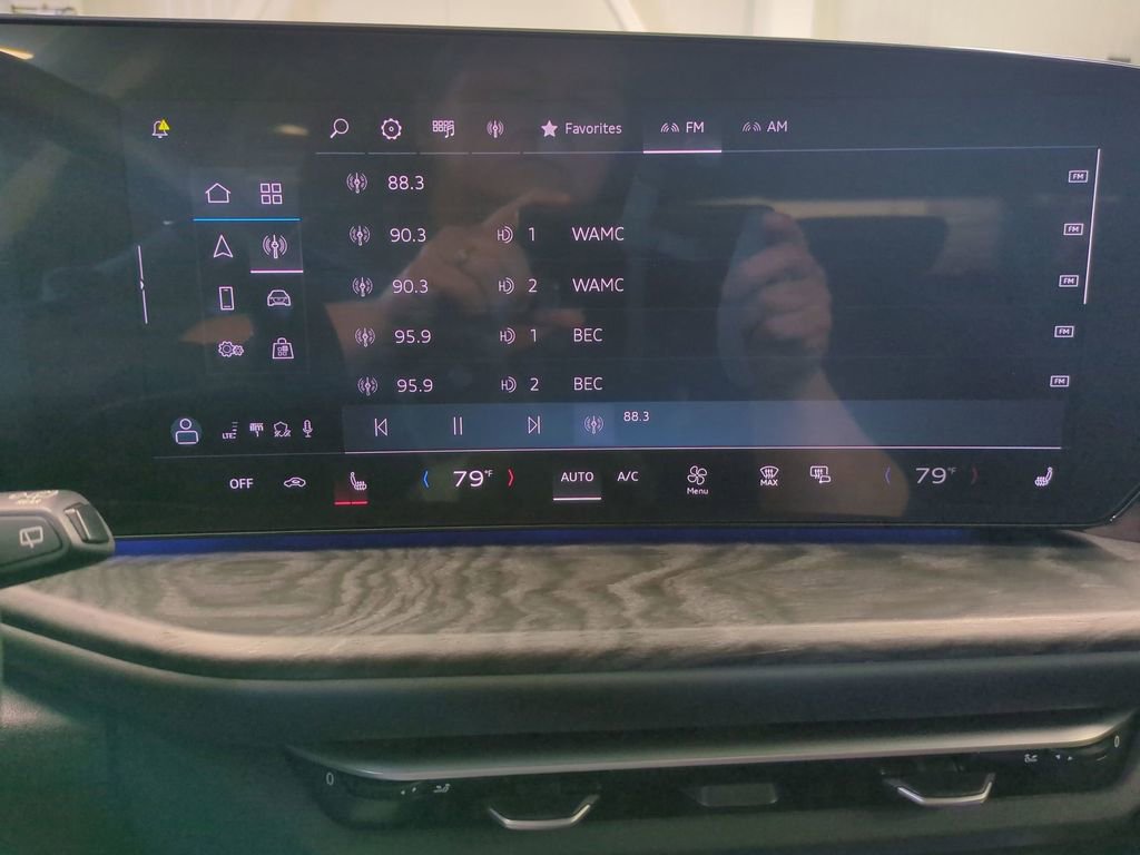 Used 2025 Audi Q5 Premium Plus w/ Premium Plus image 23