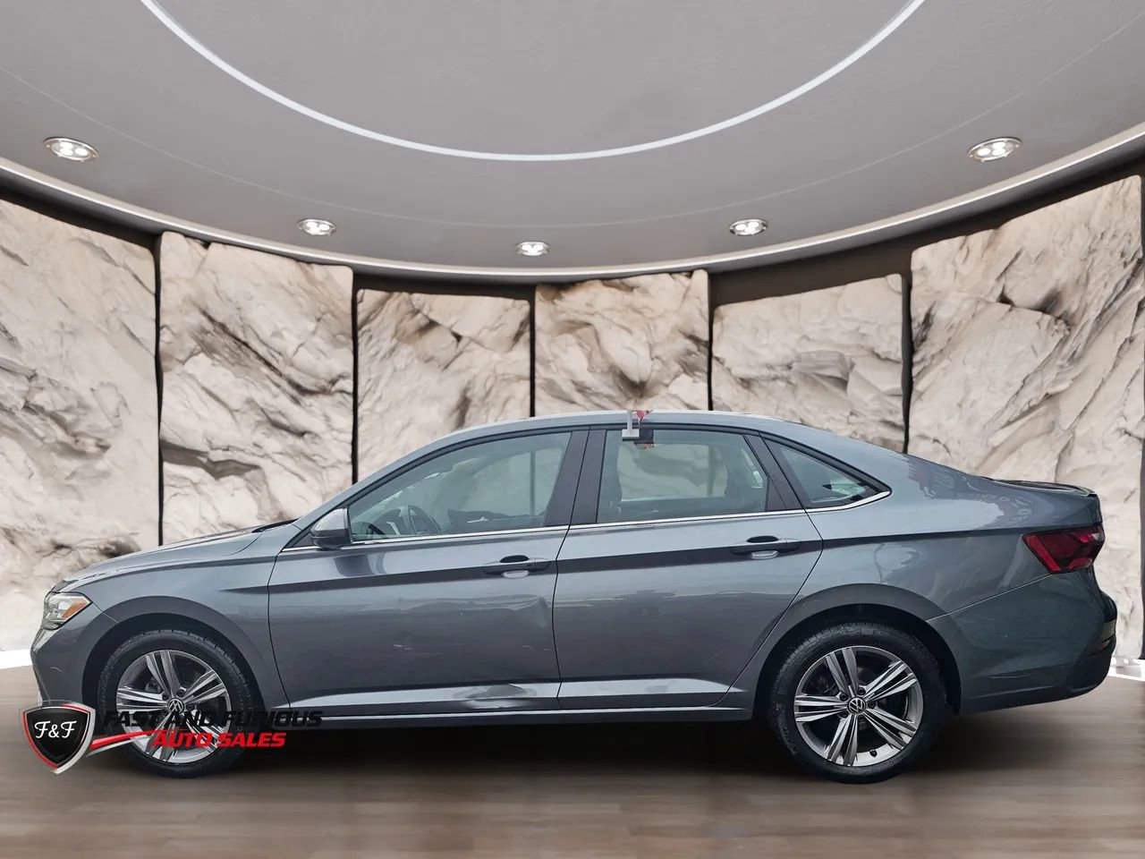Used 2023 Volkswagen Jetta SE FWD image 4