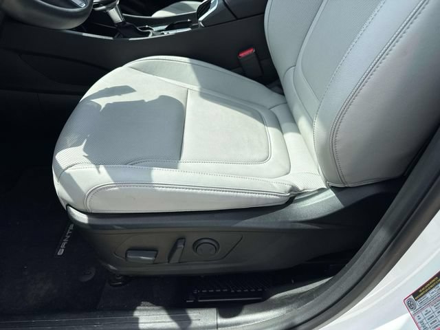 Certified 2026 Hyundai Santa Cruz Limited AWD/4WD image 22