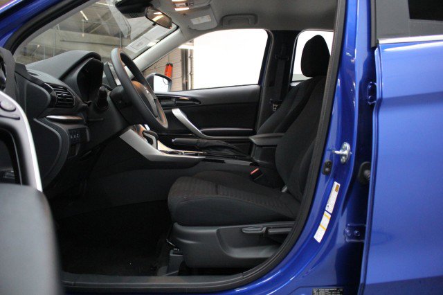 New 2026 Mitsubishi Eclipse Cross LE image 6