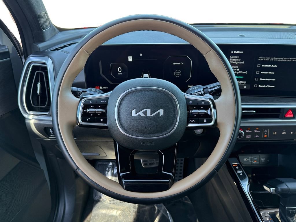 Certified 2025 Kia Sorento SX Prestige w/ Olive Brown Leather Package image 12