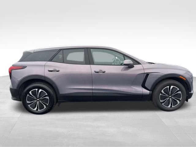 Used 2025 Chevrolet Blazer EV LT image 8