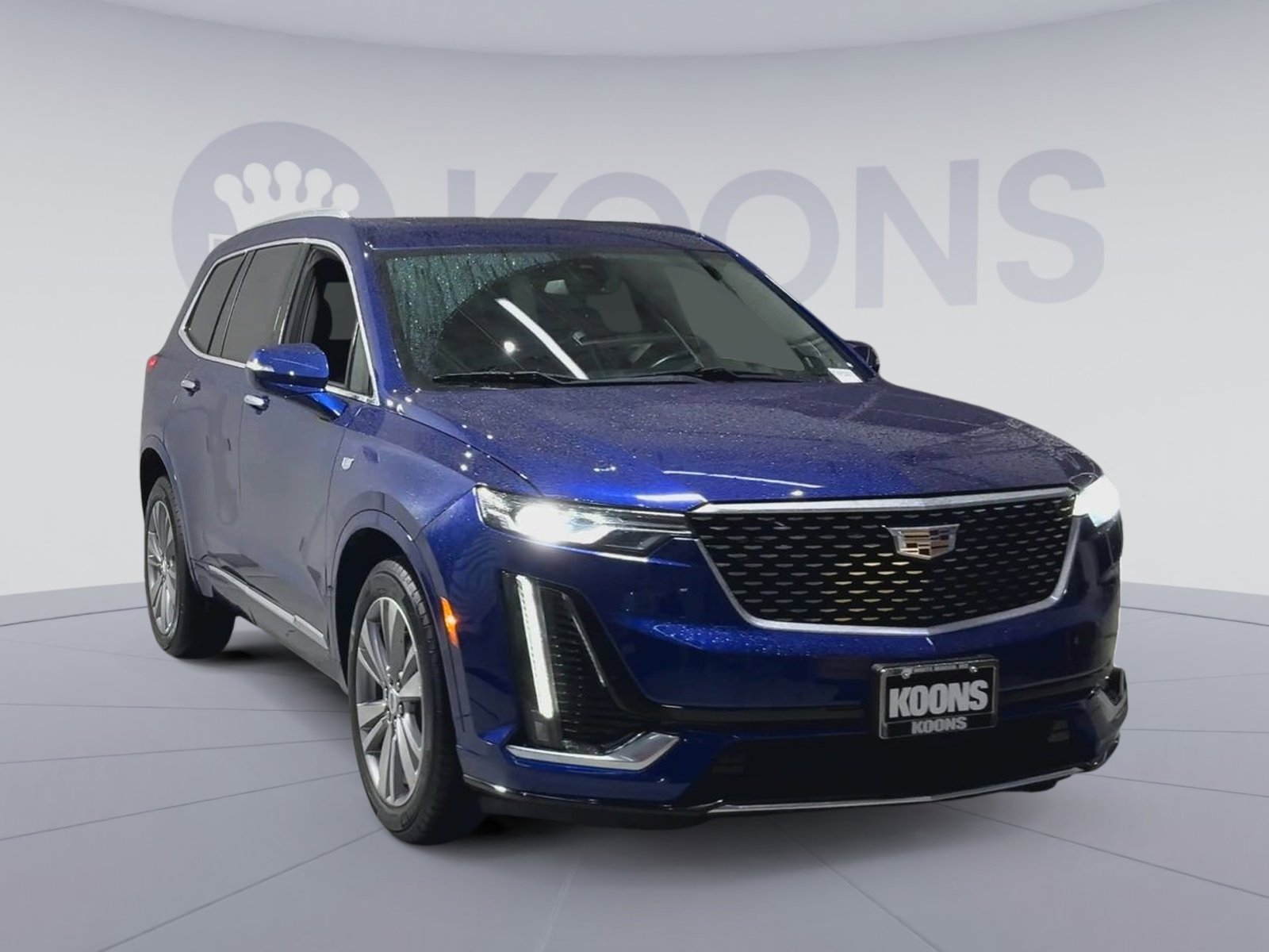Used 2023 Cadillac XT6 Premium Luxury image 4