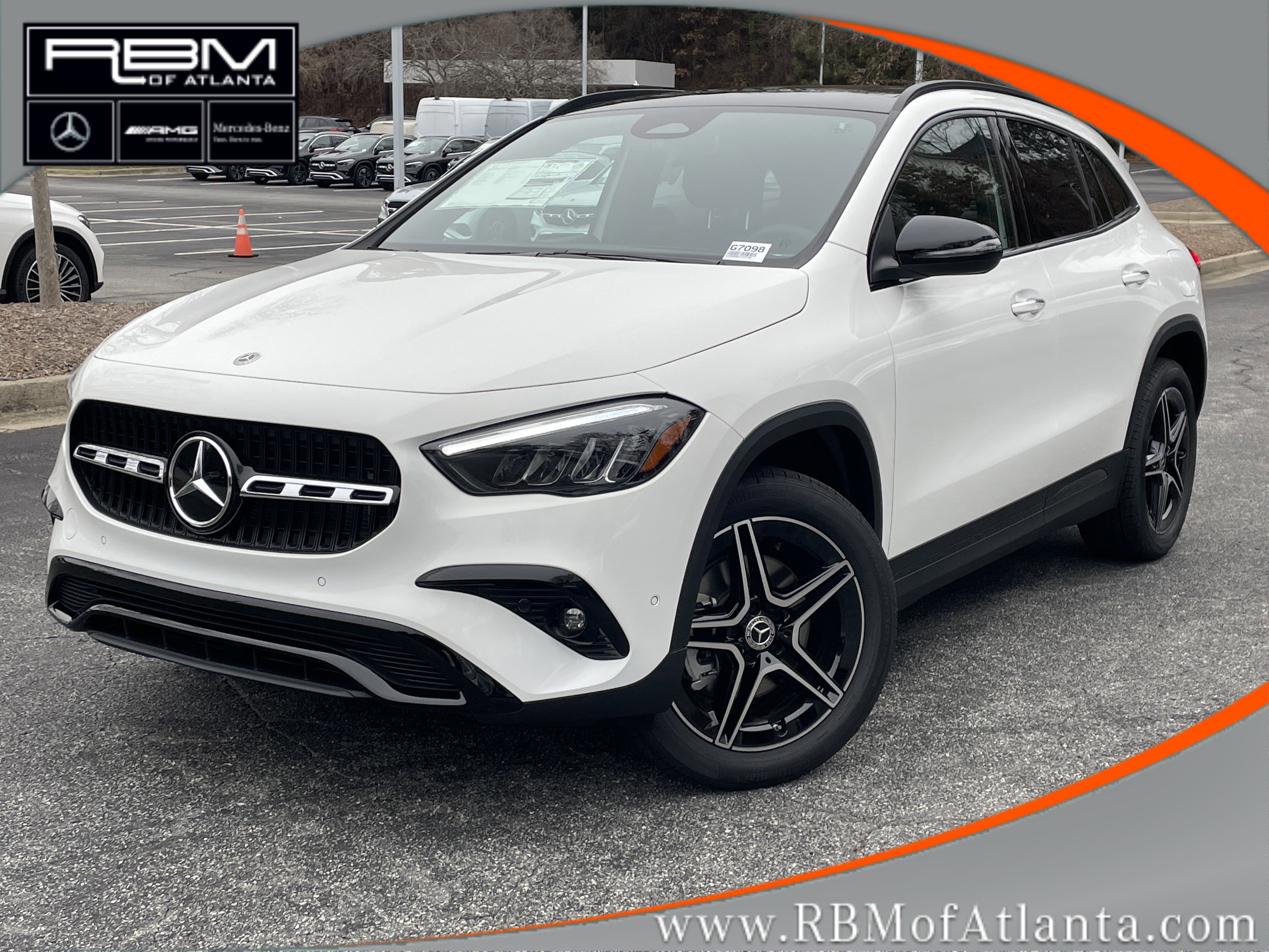 New 2026 Mercedes-Benz GLA 250 4MATIC image 1
