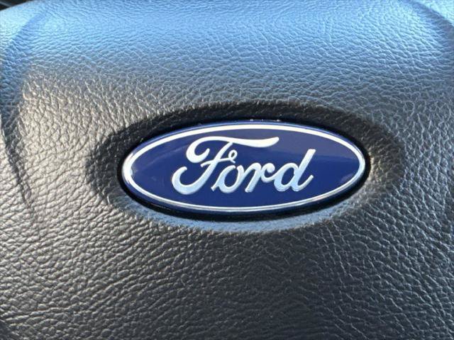 Used 2019 Ford Fusion SE FWD image 32