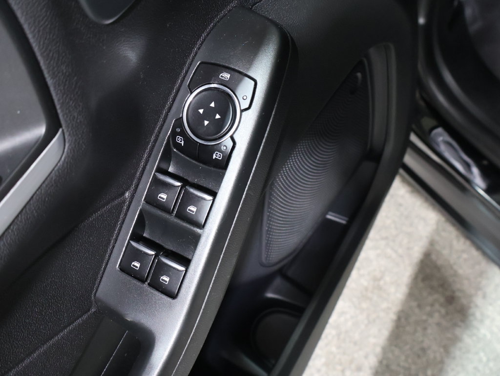 Used 2023 Ford Escape Platinum AWD/4WD image 14