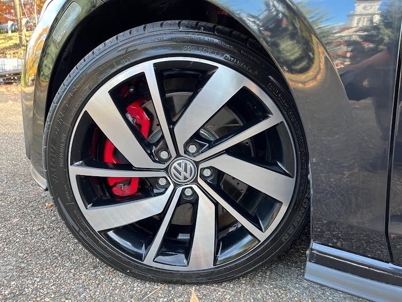 Used 2022 Volkswagen GTI SE w/ SE Leather Package image 51