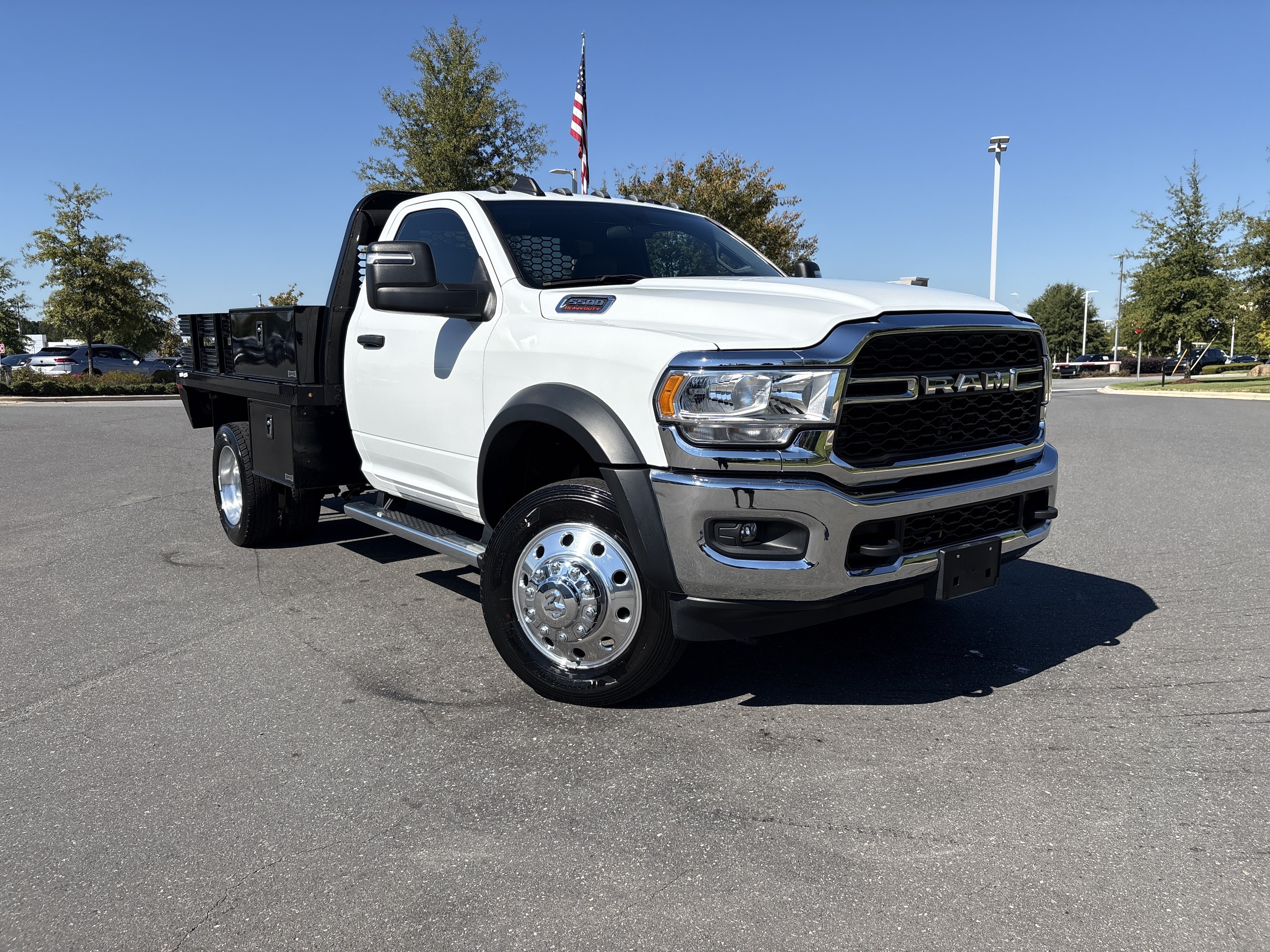 Used 2024 RAM 5500 Tradesman AWD/4WD image 2