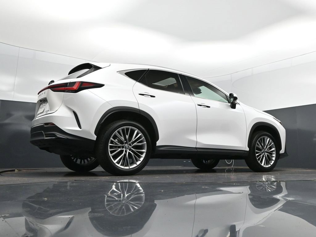 Certified 2025 Lexus NX 350 AWD w/ Accessory Package (2T) image 42