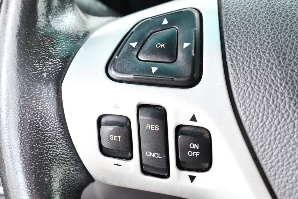 Used 2013 Ford Explorer Limited AWD/4WD image 32