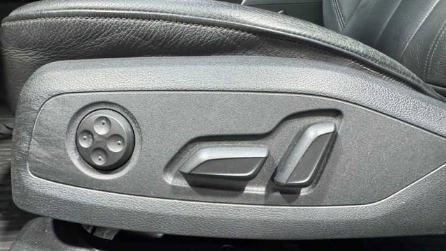 Used 2019 Audi A4 2.0T Premium w/ Convenience Package image 23