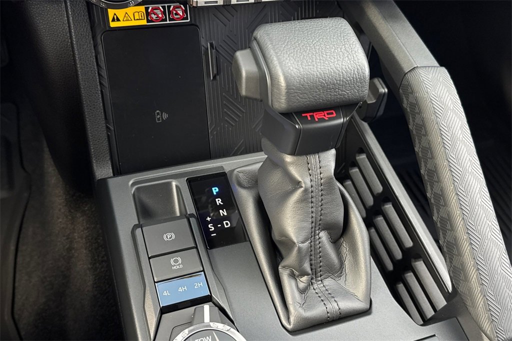 Used 2025 Toyota 4Runner TRD Off-Road Premium image 25