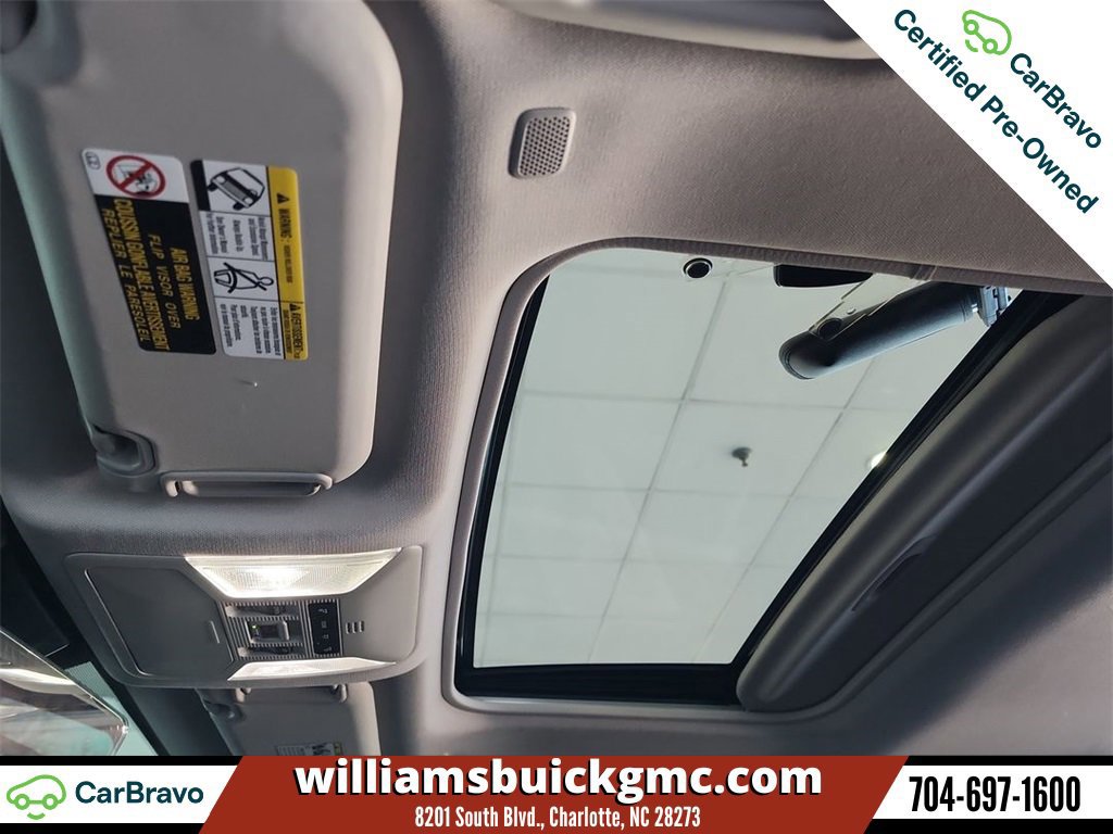 Used 2023 Toyota RAV4 XLE Premium image 20