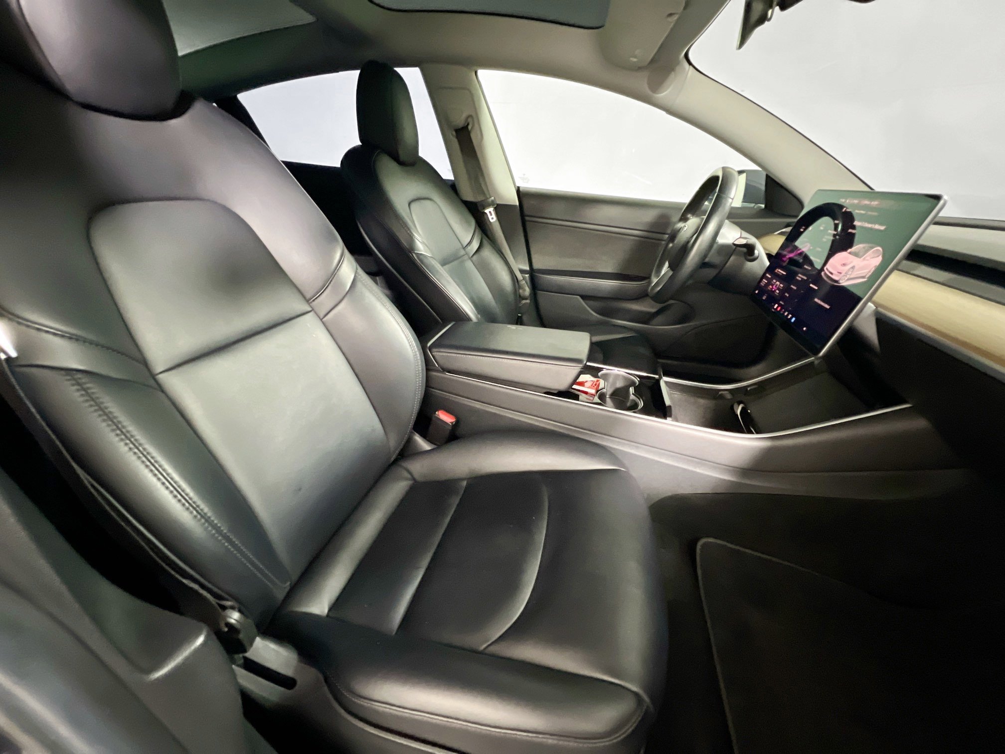 Used 2018 Tesla Model 3 Long Range image 30