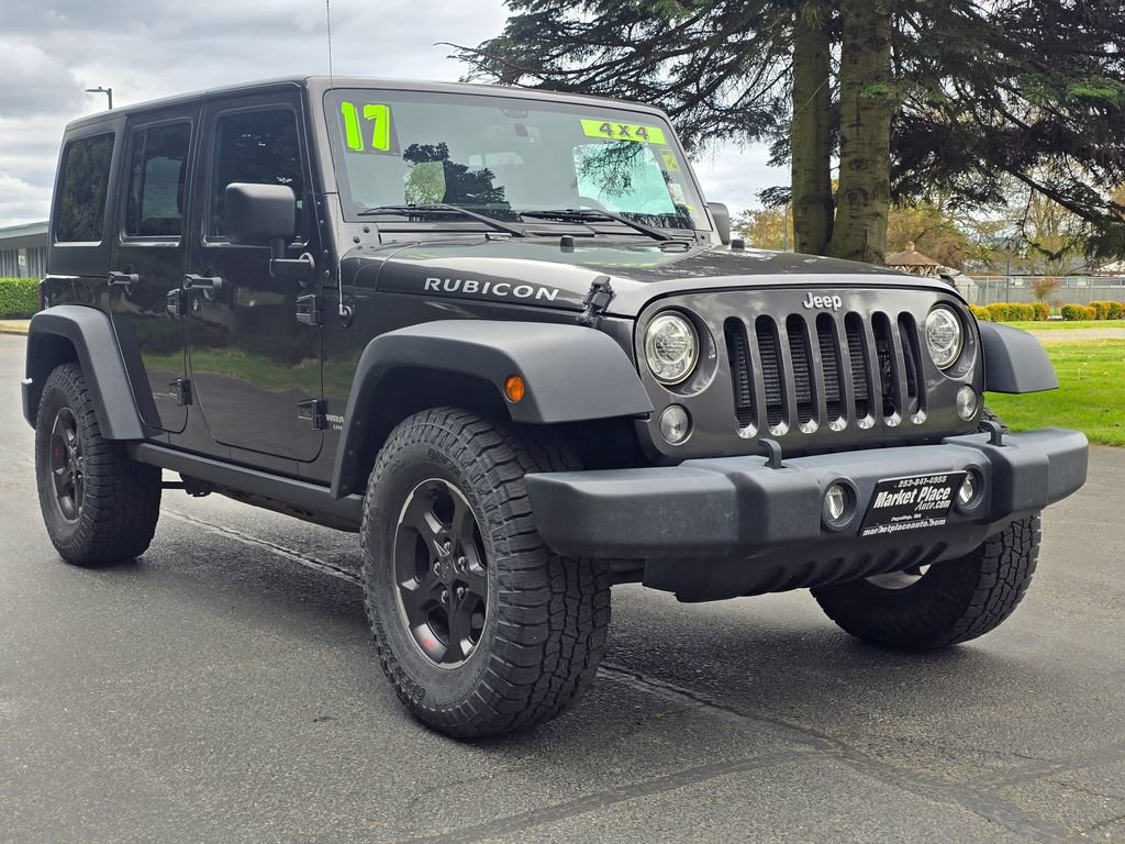 Used 2017 Jeep Wrangler Unlimited Rubicon w/ Connectivity Group AWD/4WD image 8