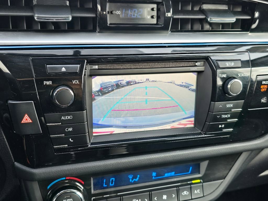 Used 2016 Toyota Corolla S image 19