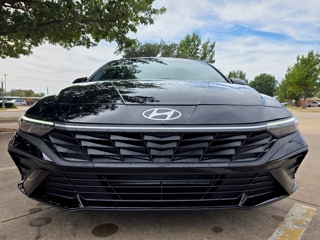New 2026 Hyundai Elantra SEL Sport FWD image 29
