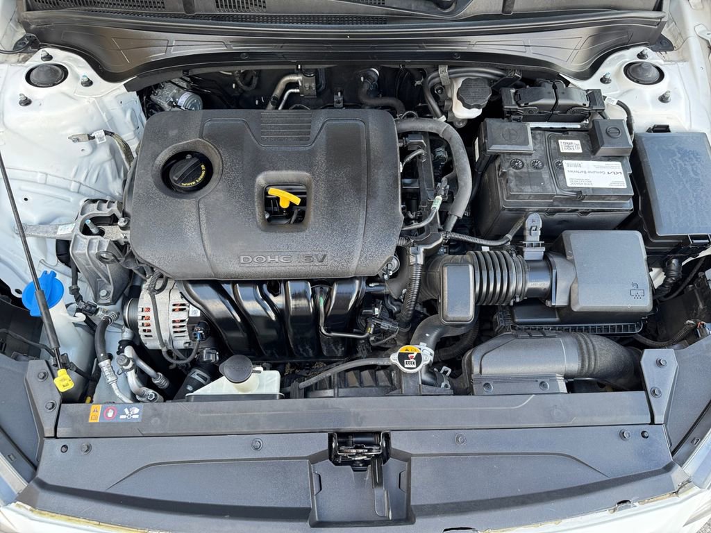 Used 2020 Kia Forte LXS image 9