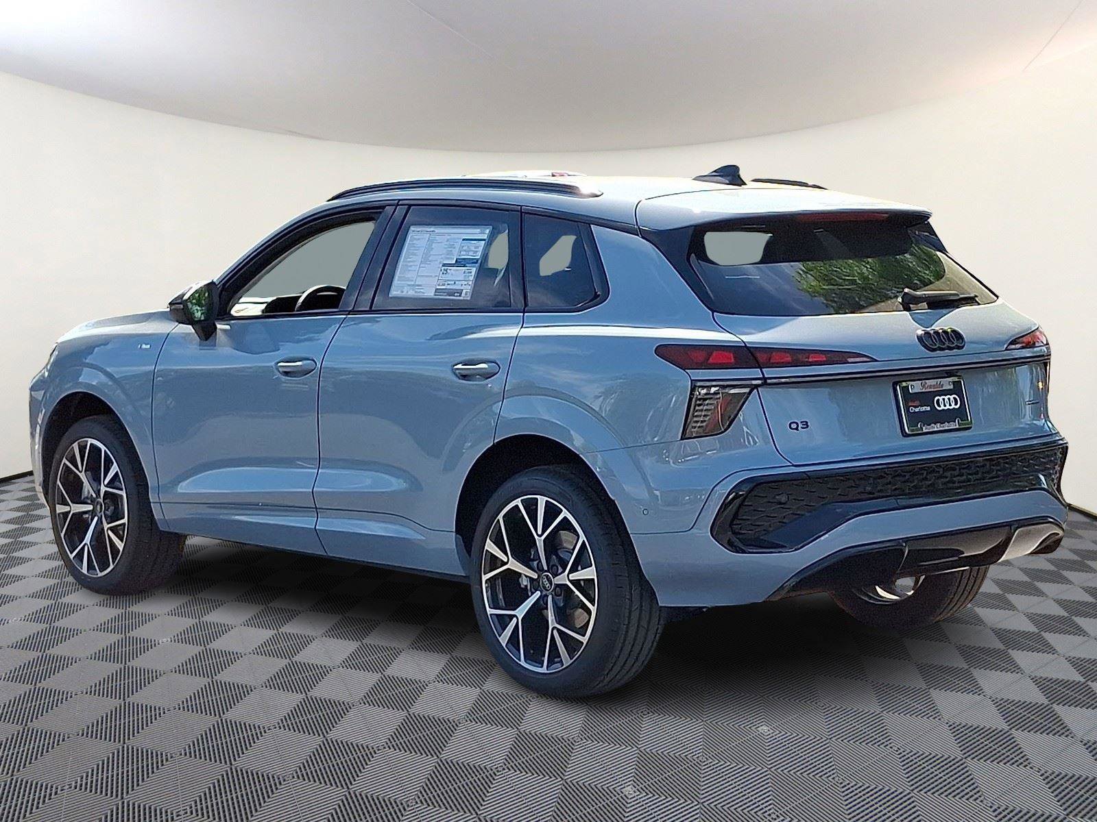 New 2026 Audi Q3 quattro 2.0T image 4