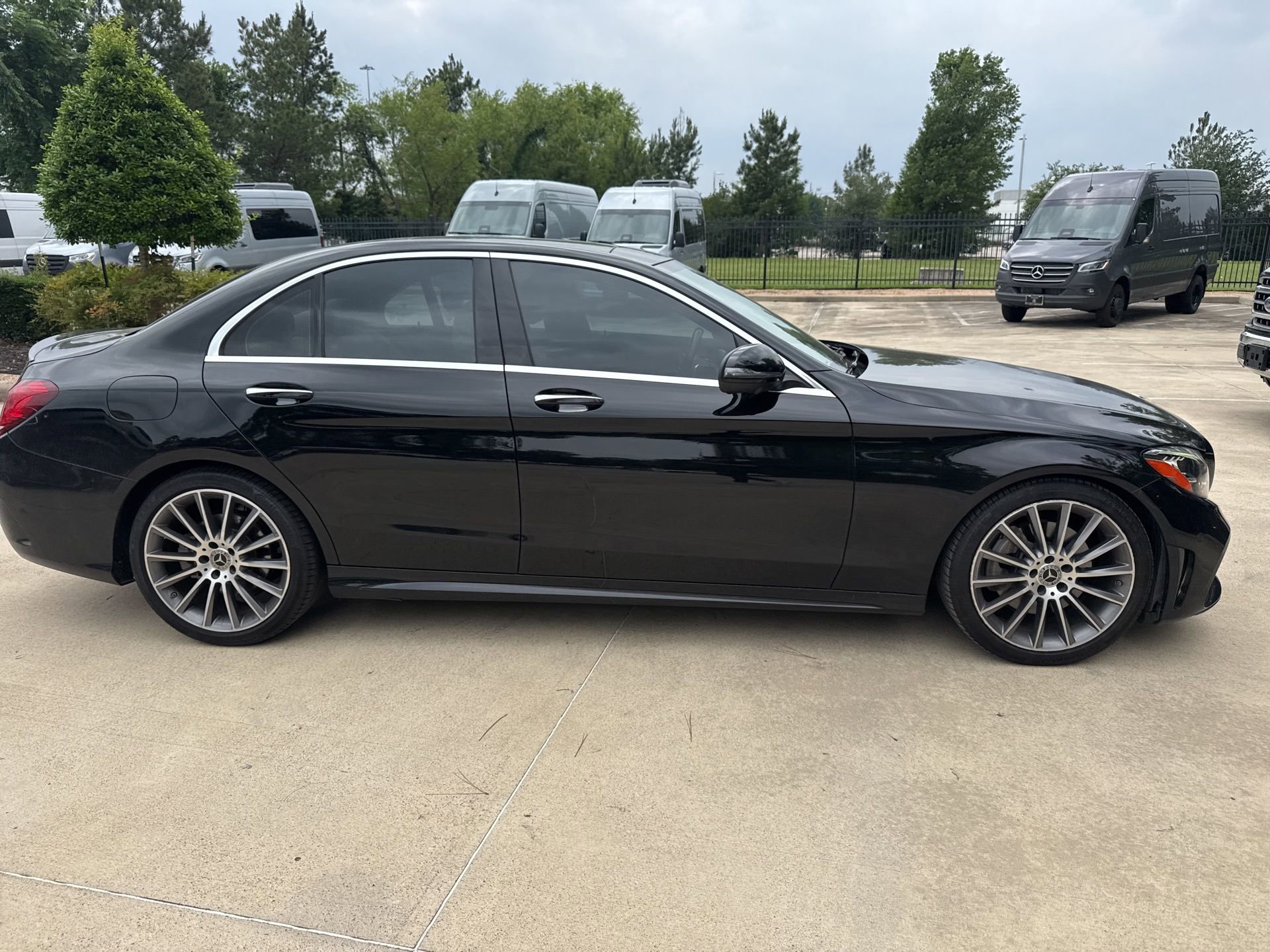 Used 2021 Mercedes-Benz C 300 Sedan image 3