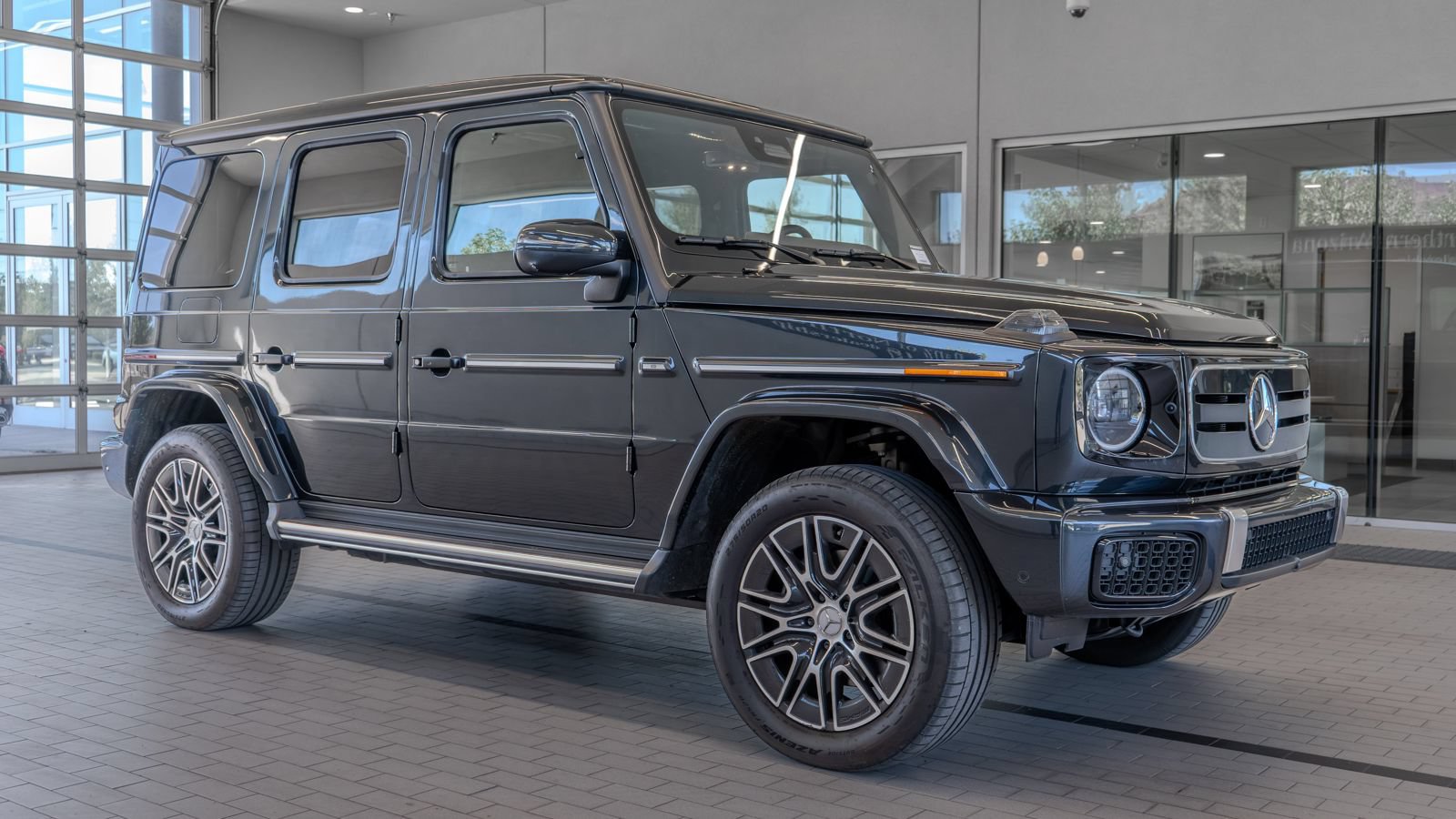 Used 2025 Mercedes-Benz G 580 w/ EQ Technology image 12