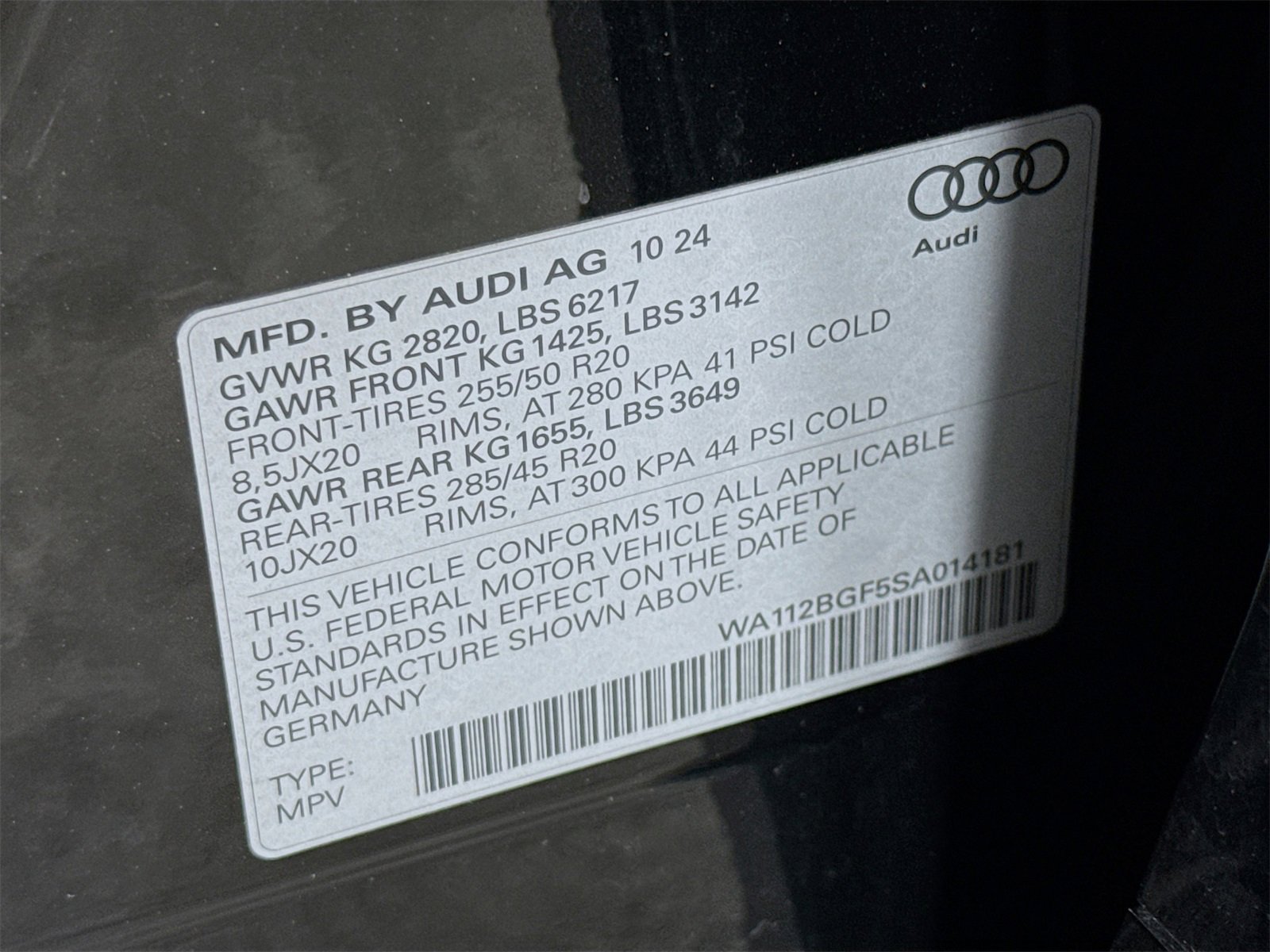Certified 2025 Audi Q6 e-tron Premium w/ Convenience Package image 32
