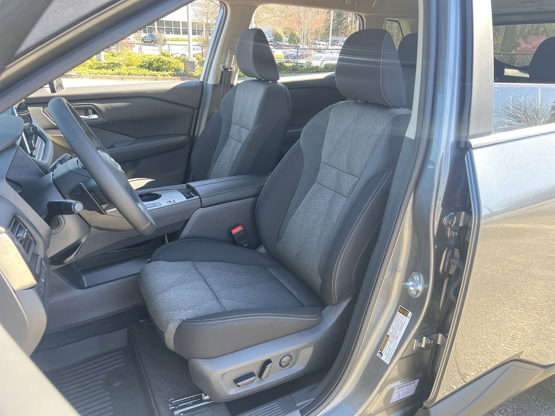 New 2026 Nissan Rogue SV image 15