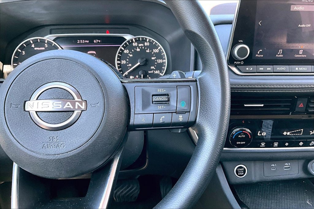 Used 2023 Nissan Rogue SV AWD/4WD image 12