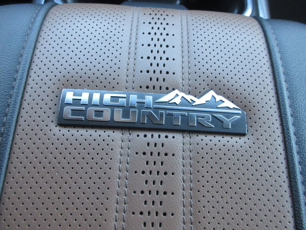 Certified 2025 Chevrolet Silverado 2500 High Country w/ Technology Package image 35