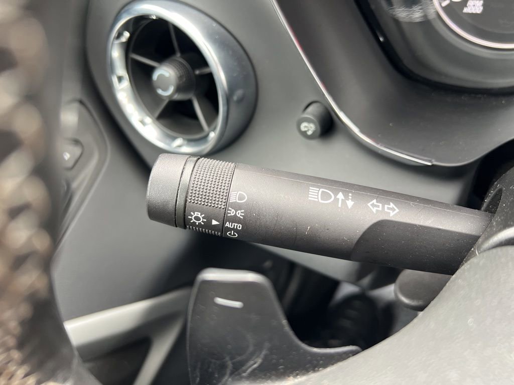 Used 2023 Chevrolet Camaro LT image 16