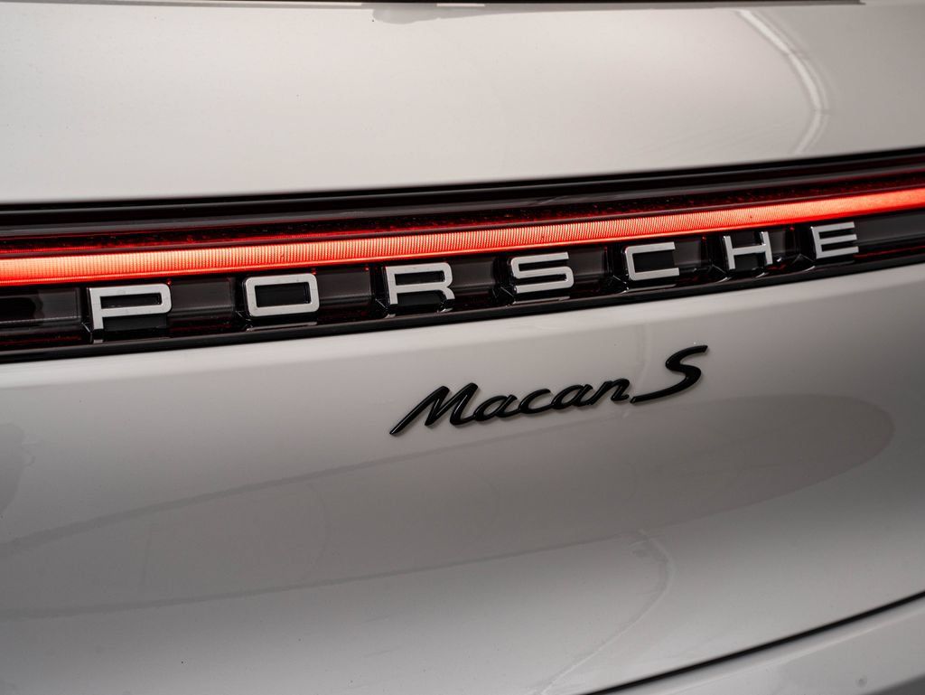 New 2026 Porsche Macan S AWD/4WD image 20