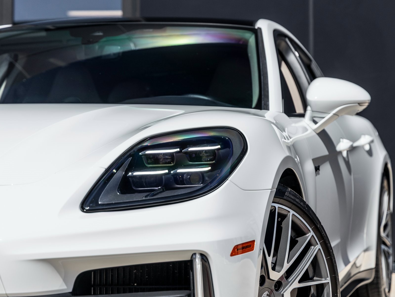 Certified 2025 Porsche Panamera 4 image 16