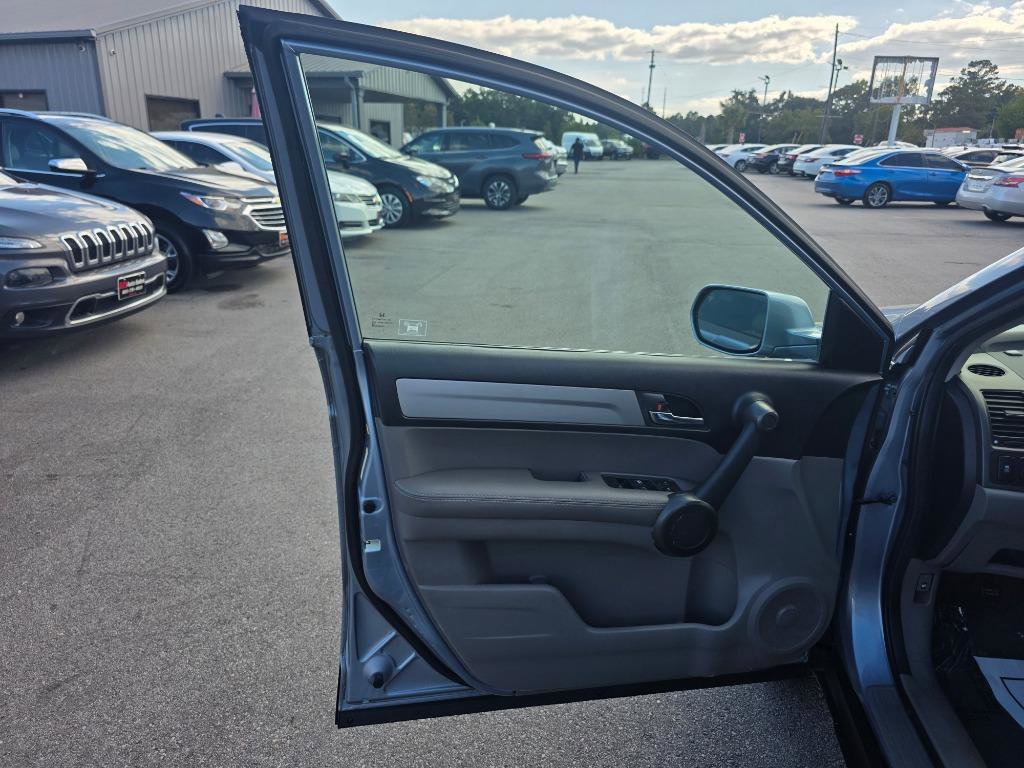 Used 2011 Honda CR-V EX-L image 6