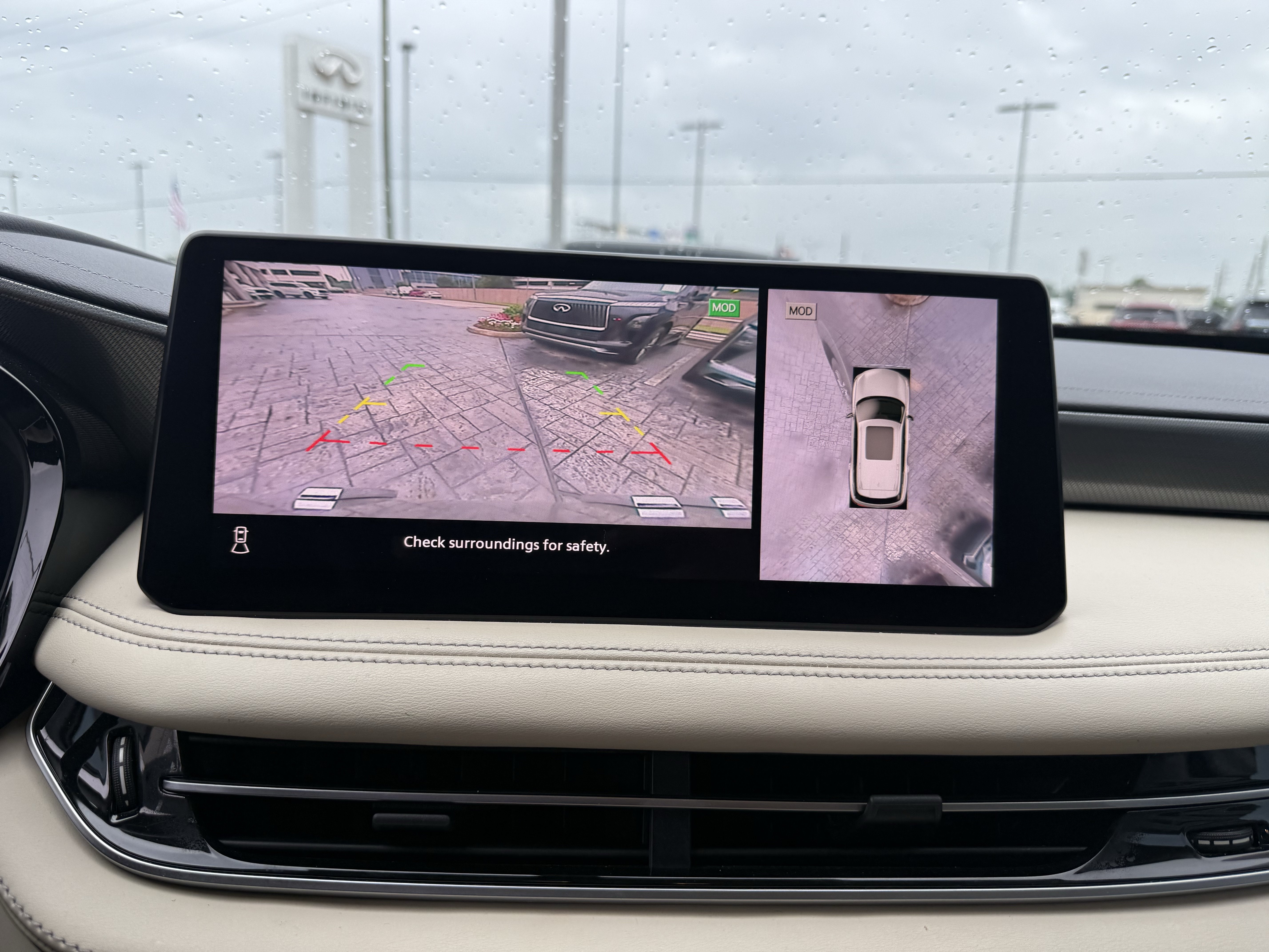 Used 2023 INFINITI QX60 Luxe w/ Cargo Package FWD image 24