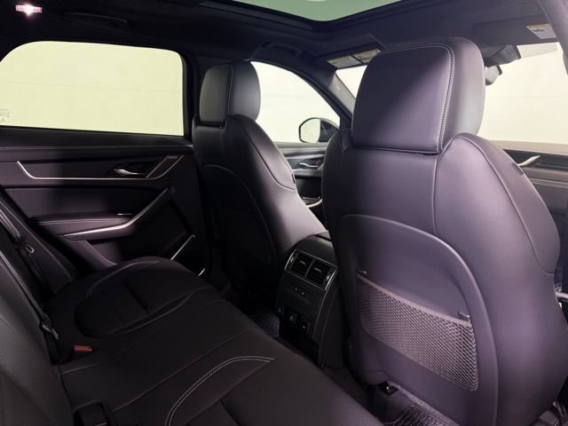 New 2026 Jaguar F-PACE R-Dynamic S AWD/4WD image 32