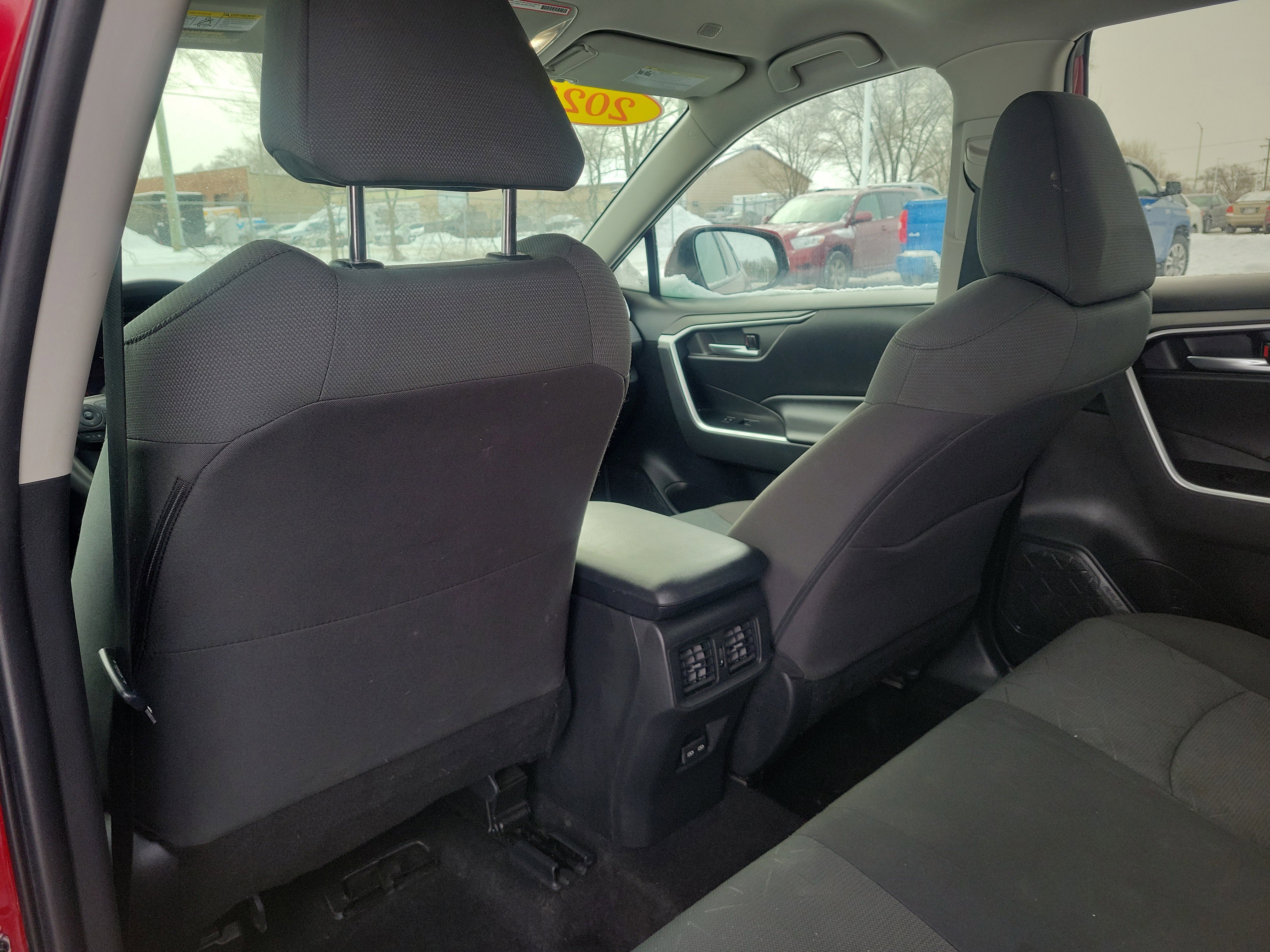 Used 2023 Toyota RAV4 XLE image 9