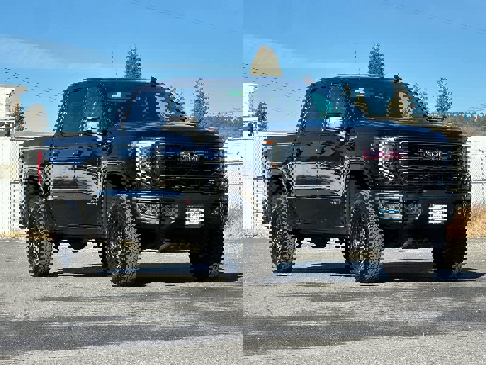 Used 2024 GMC Sierra 1500 AT4X w/ AT4X AEV Edition AWD/4WD image 9